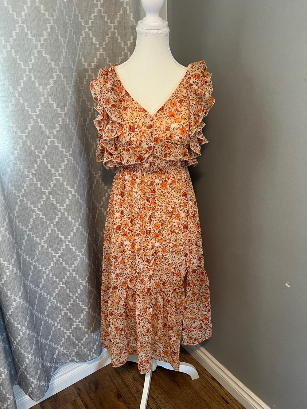Dex Peach Floral Ruffle V-Neck Midi Dress
